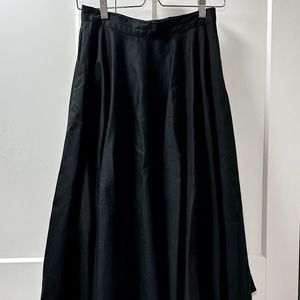 Vivian of Holloway Black Classic Circle Skirt
